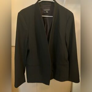 Collarless blazer